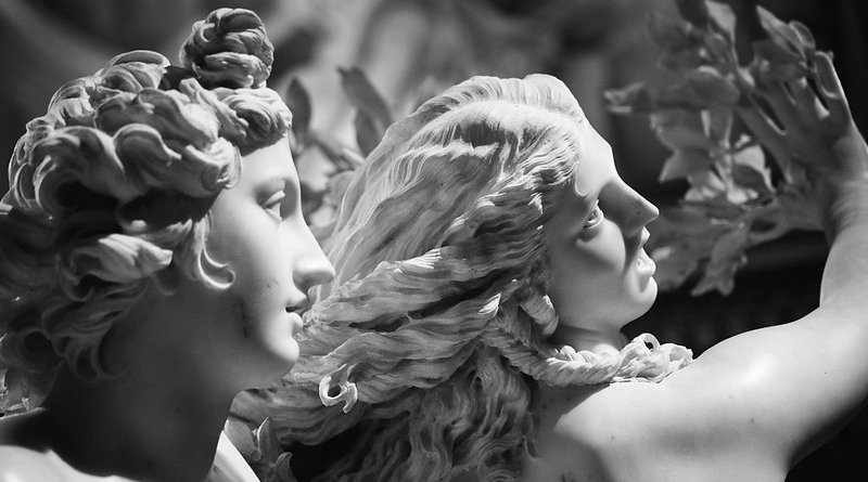 Apollo e Daphne nella scultura
